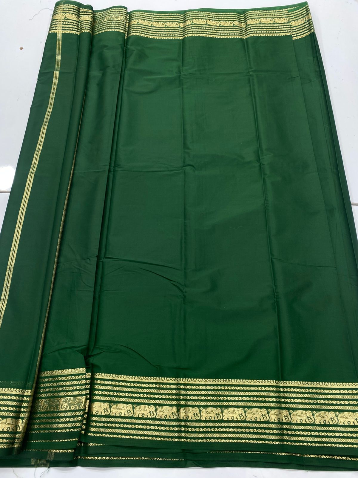 Mysore Crepe Self Saree ( 3383B-R18 )
