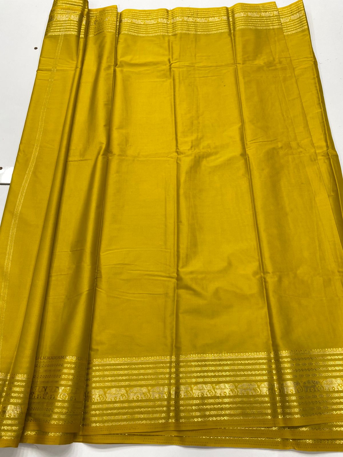 Mysore Crepe Self Saree ( 3383B-R18 )