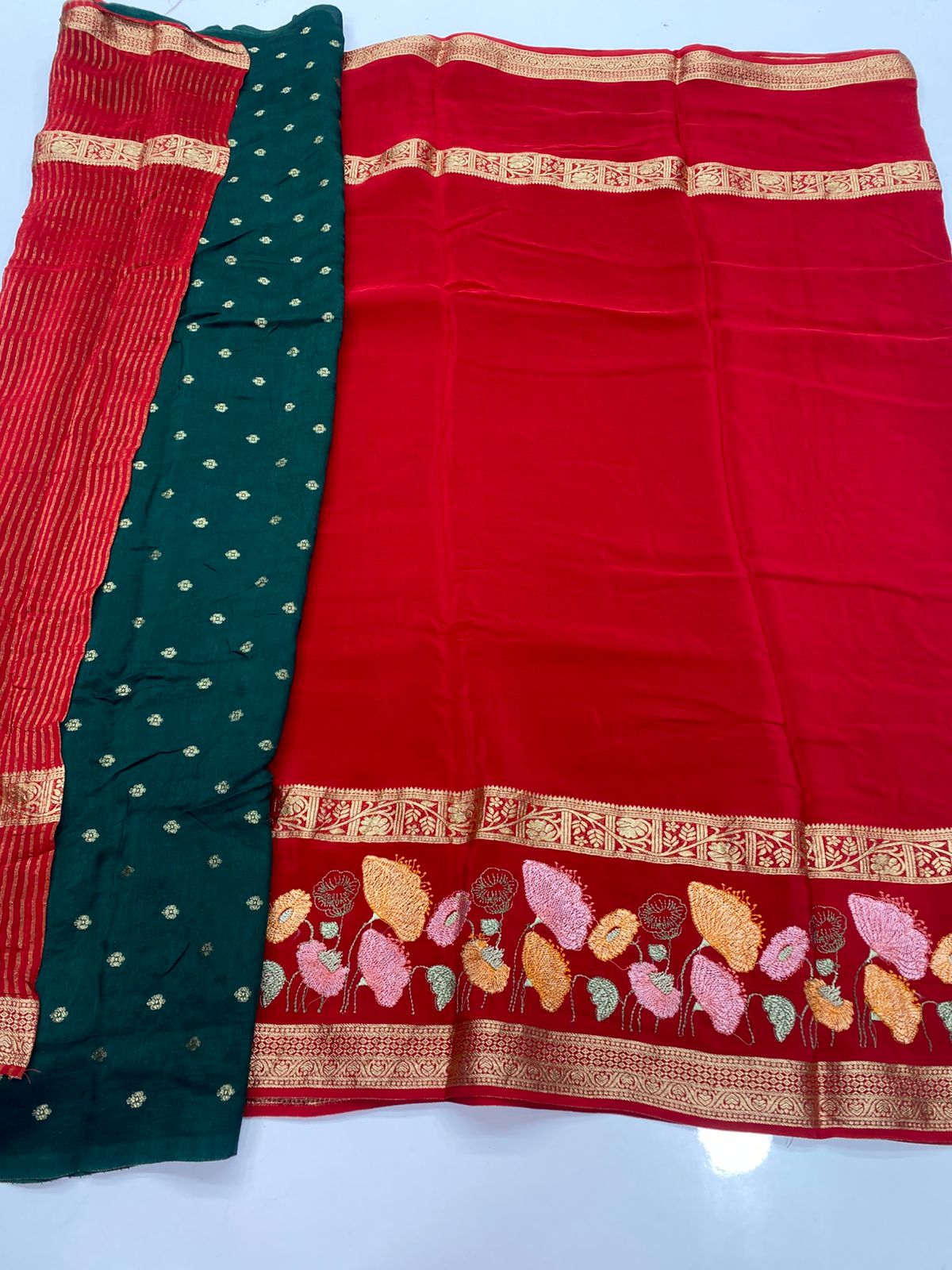 Fancy Viscose Fabric Floral Embroidery Saree(3385)