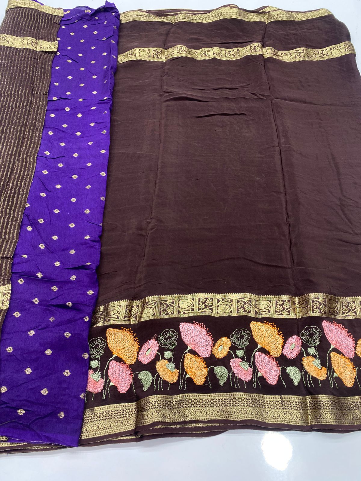 Fancy Viscose Fabric Floral Embroidery Saree(3385)