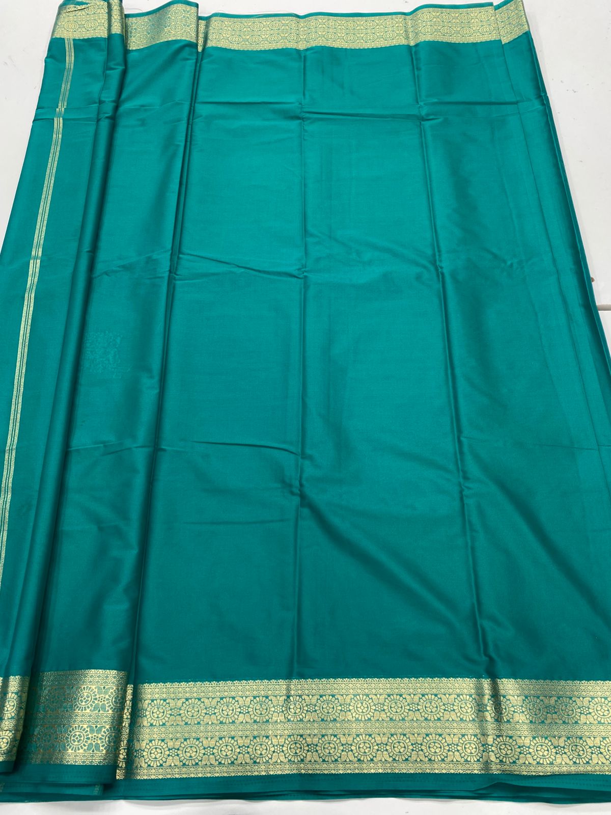 Mysore Crepe Self Saree ( 3383G-R18 )