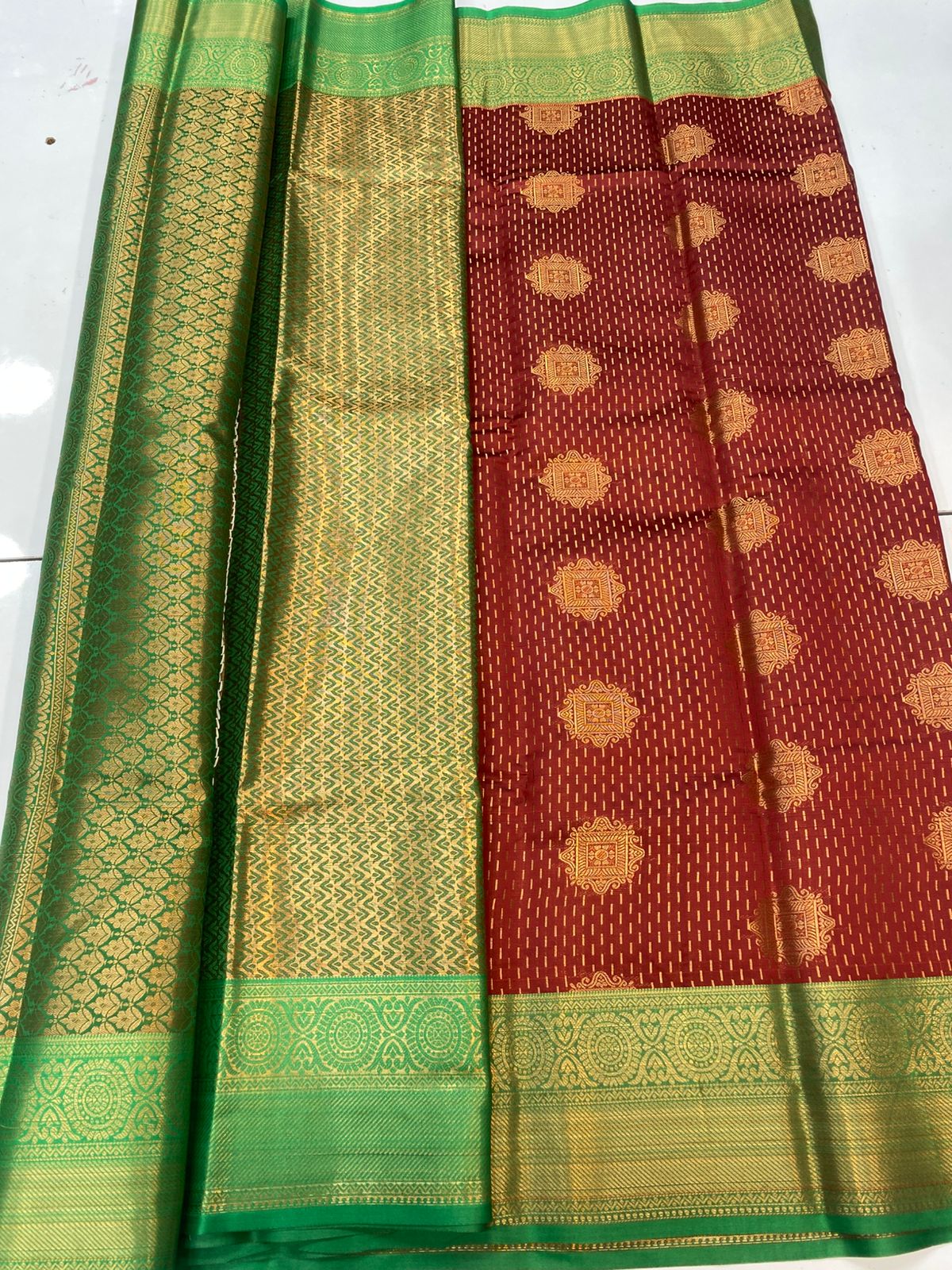 Semi Silk Broket Saree(3403J-R22)
