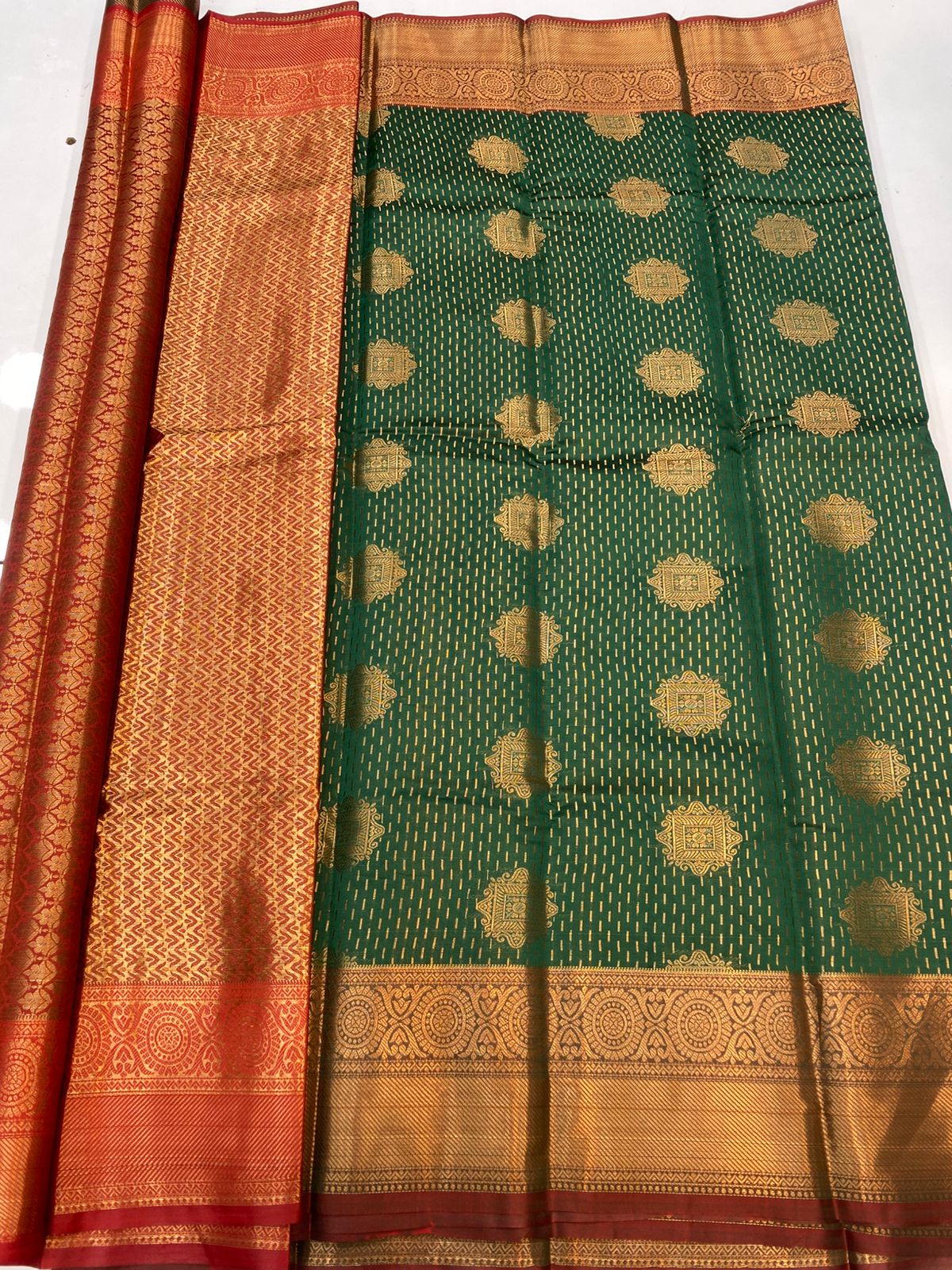 Semi Silk Broket Saree(3403J-R22)