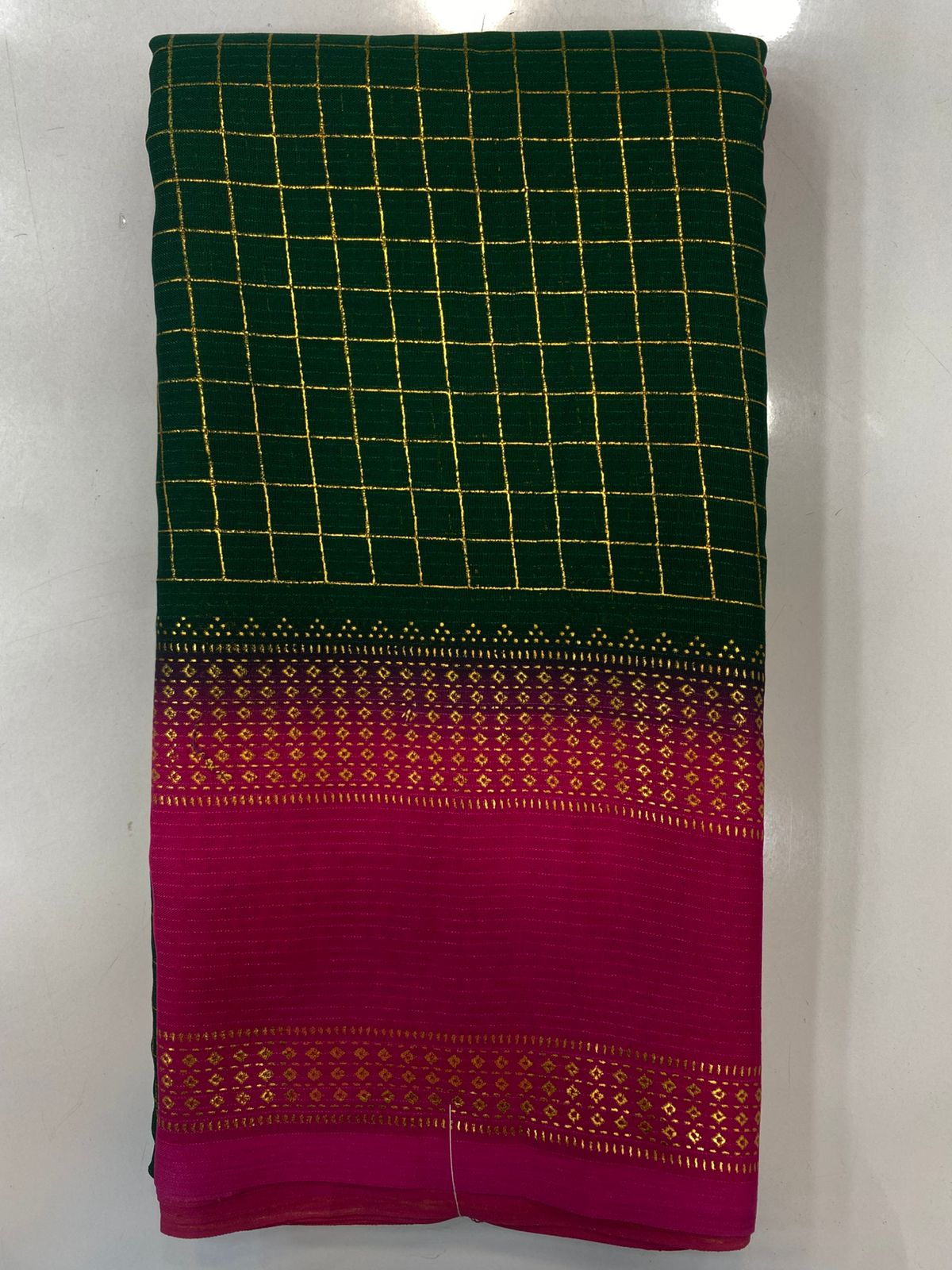 &nbsp;Fancy Georgette Zari Checks Saree(3445-R8)