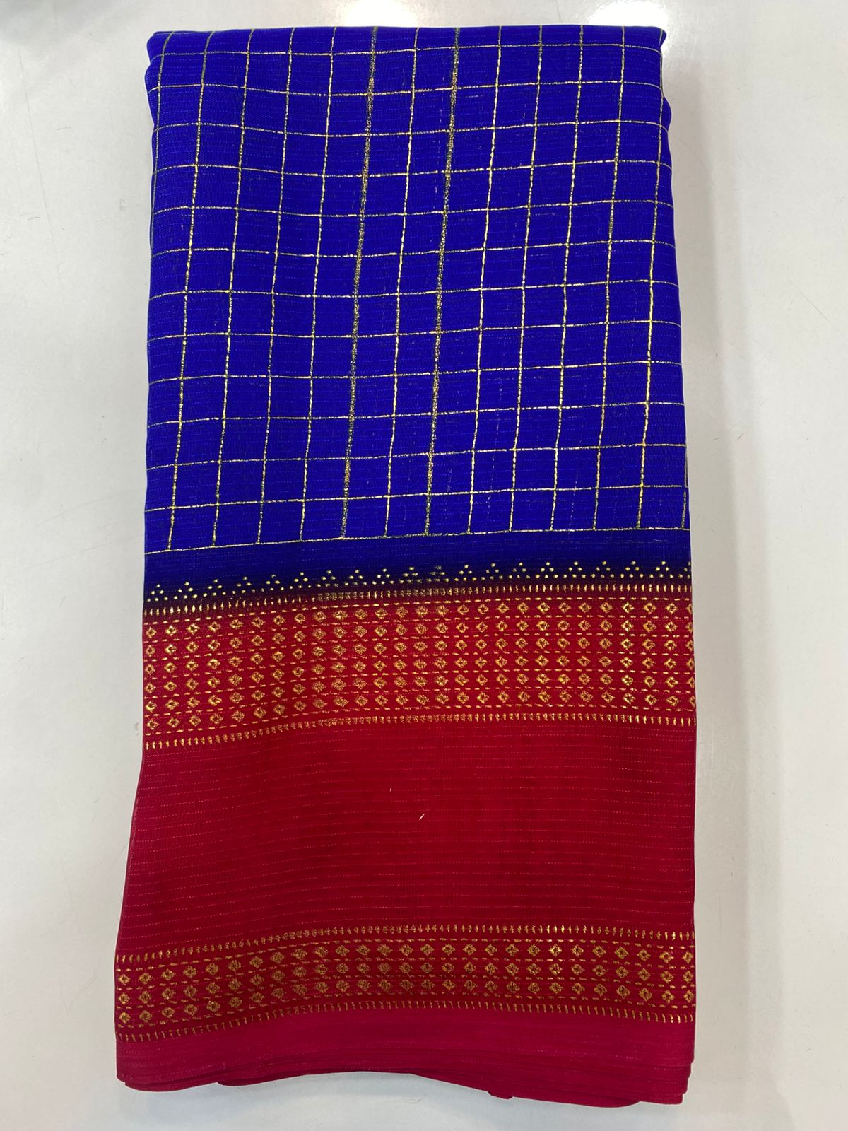 &nbsp;Fancy Georgette Zari Checks Saree(3445-R8)