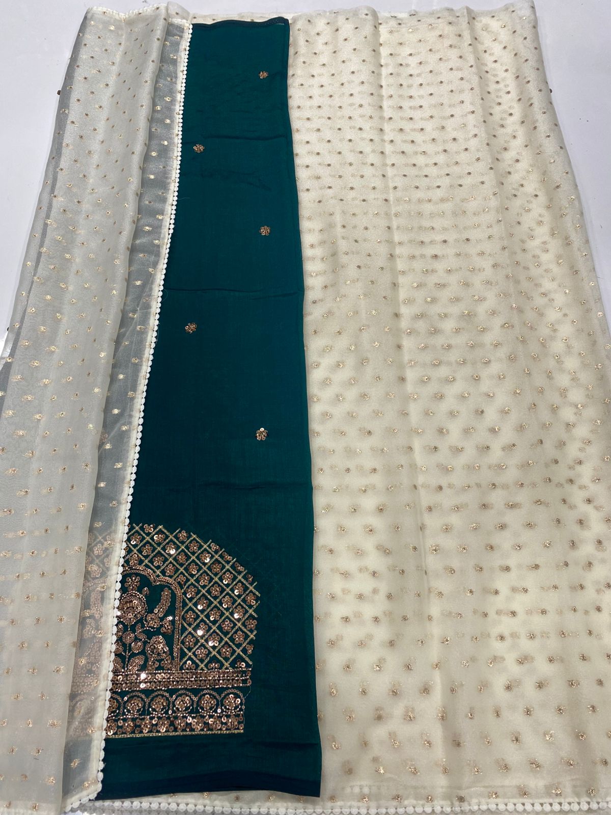&nbsp;Fancy Georgette Zari Butta Saree(3284-R41)