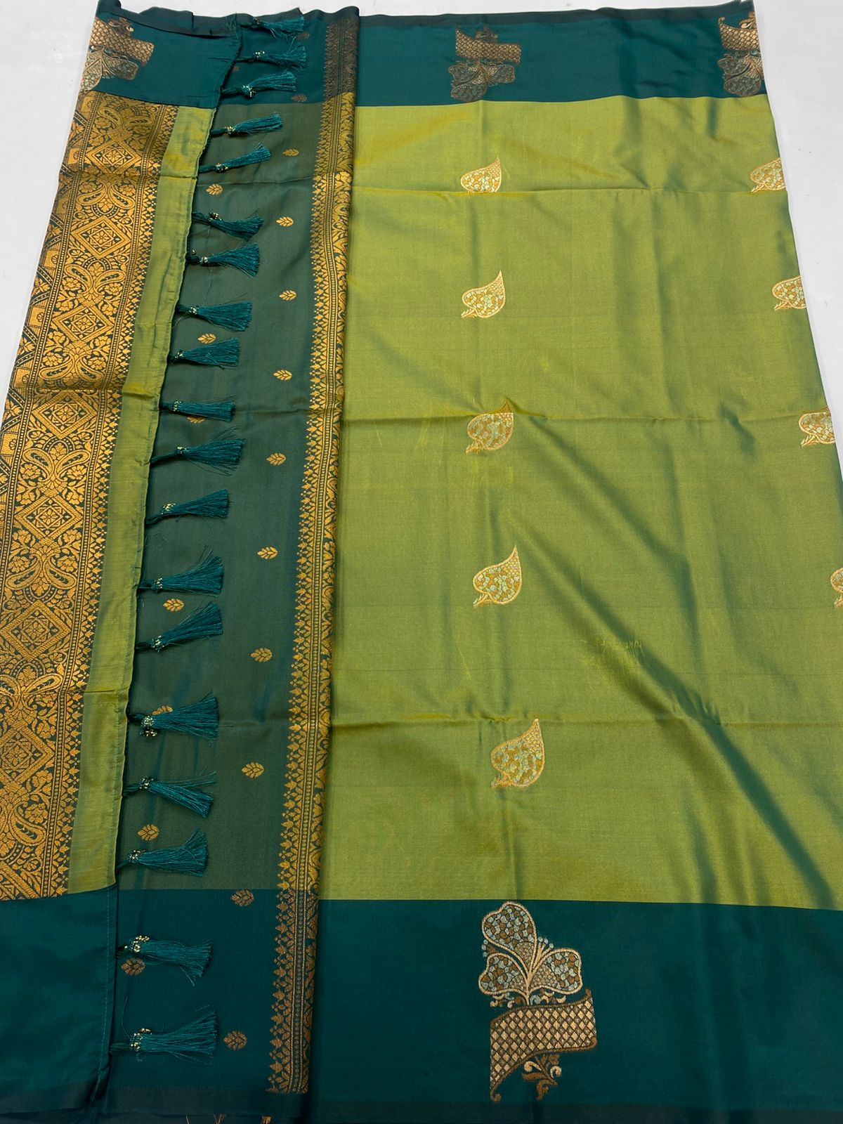 Semi Silk Butta Saree(3257C-R8)