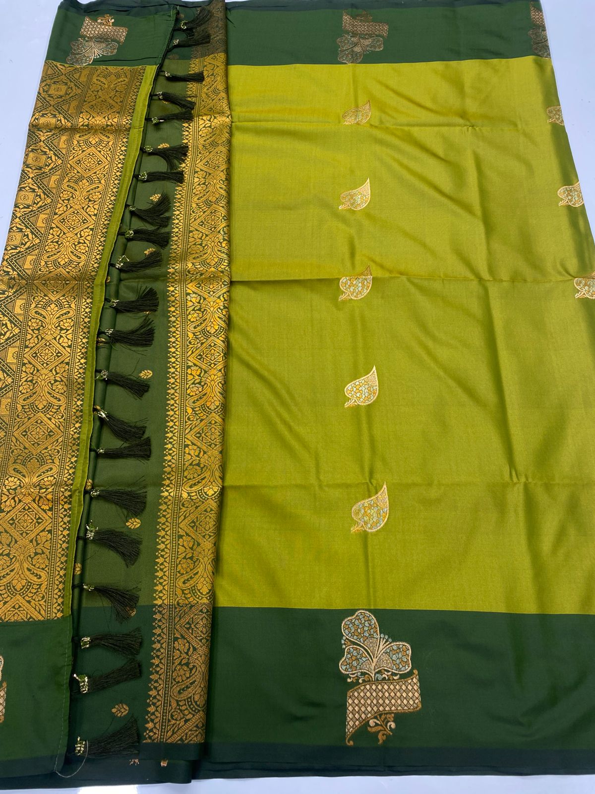 Semi Silk Butta Saree(3257C-R8)