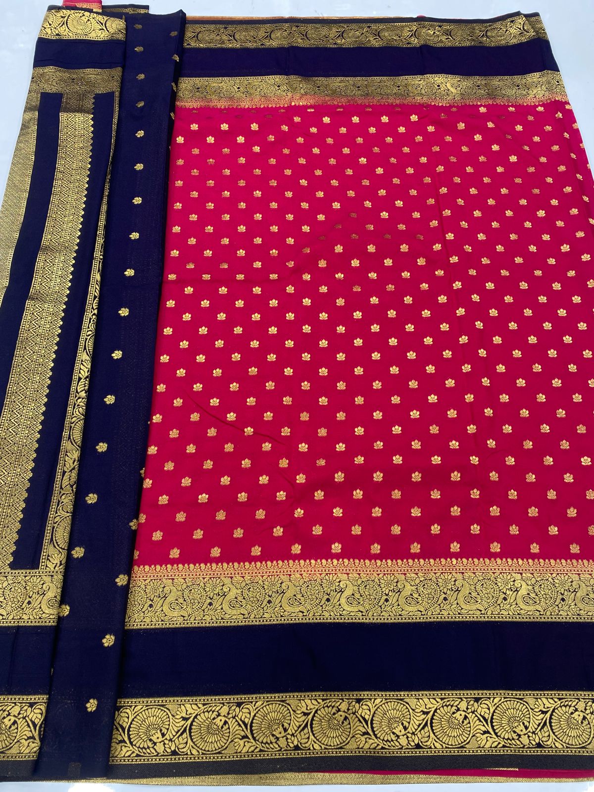 Khaddi Georgette Saree&nbsp (3442A-R10)