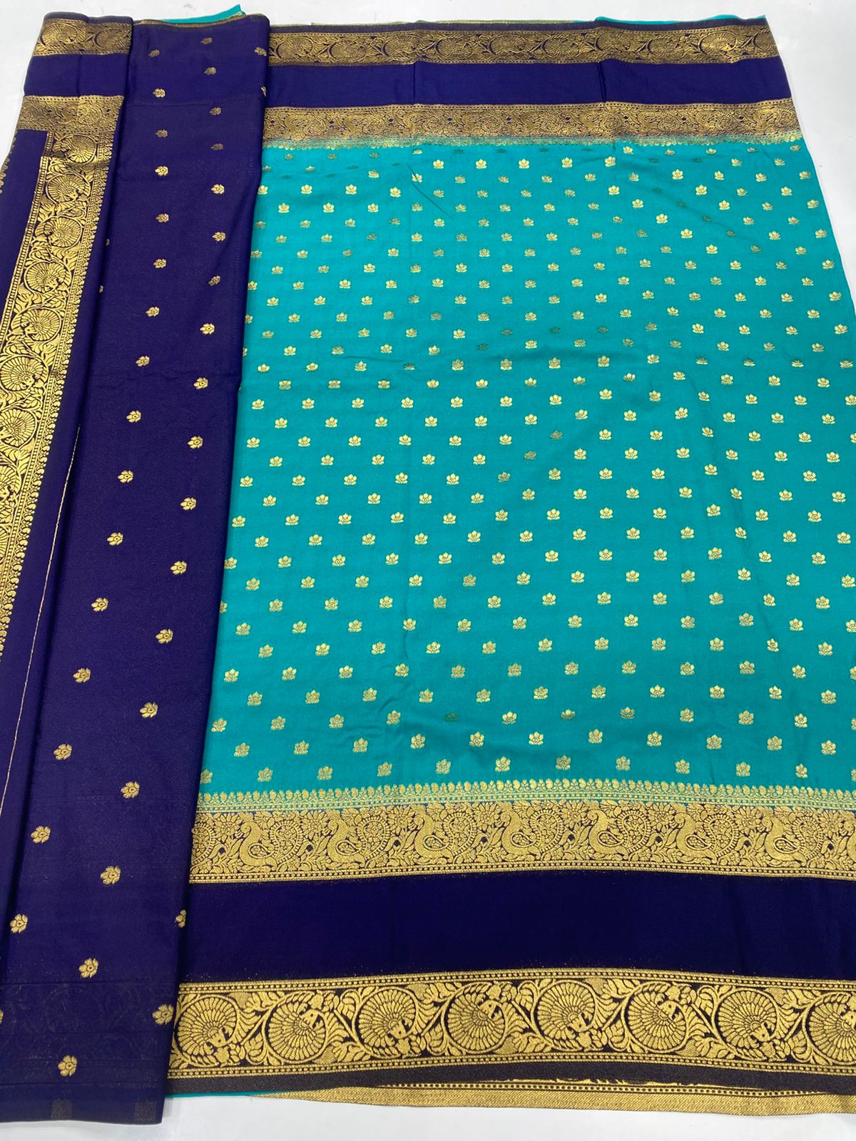 Khaddi Georgette Saree&nbsp (3442A-R10)
