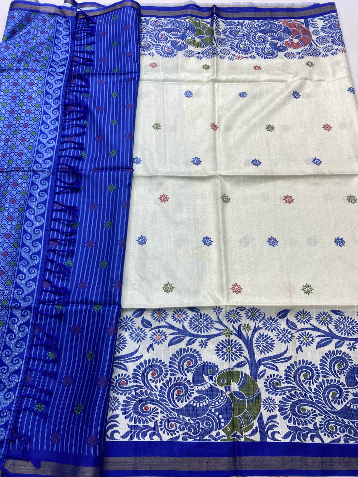 Fancy Soft Silk Saree (3433-R50)