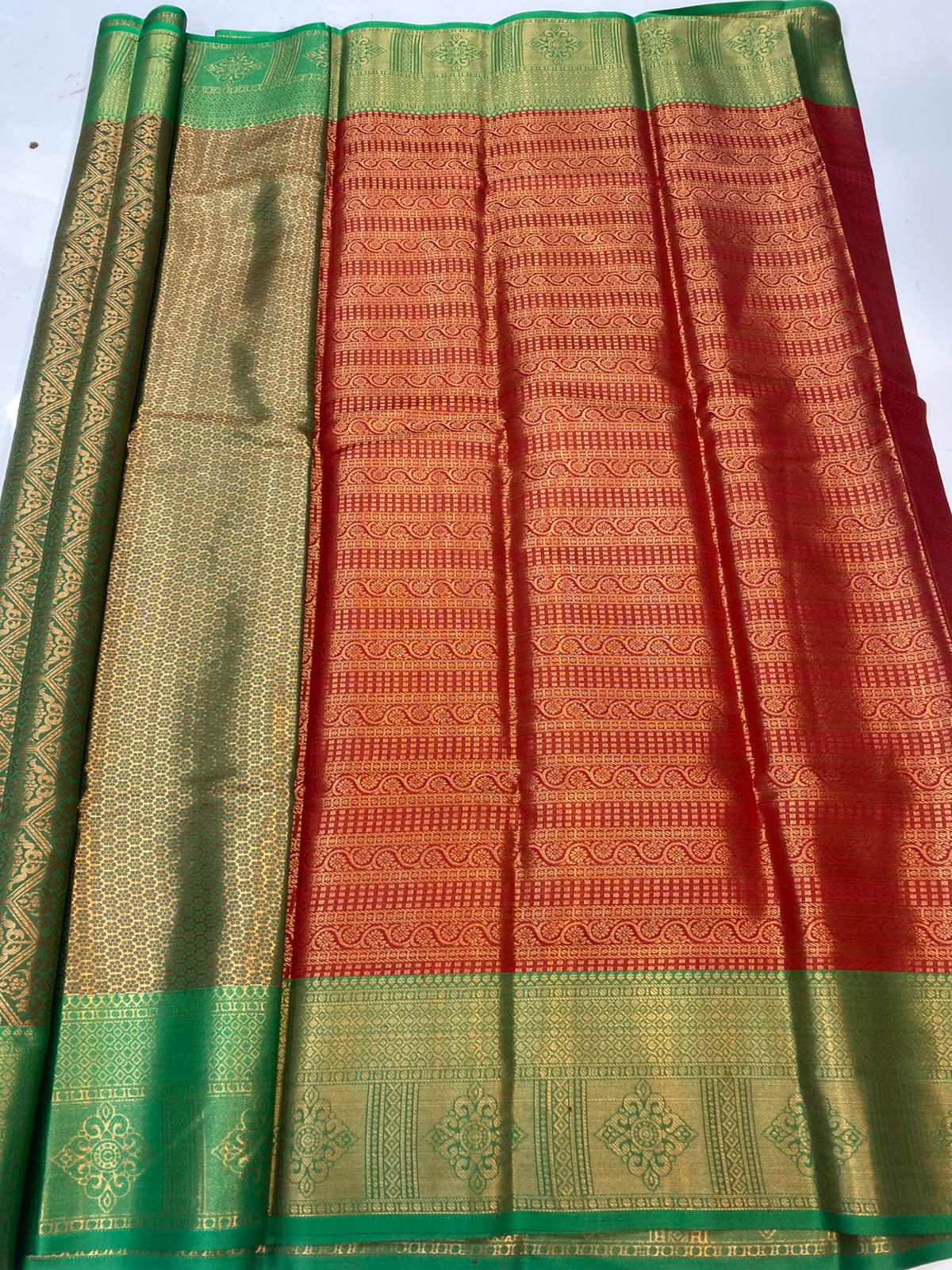 Semi Silk Broket Saree (3403D-R22)