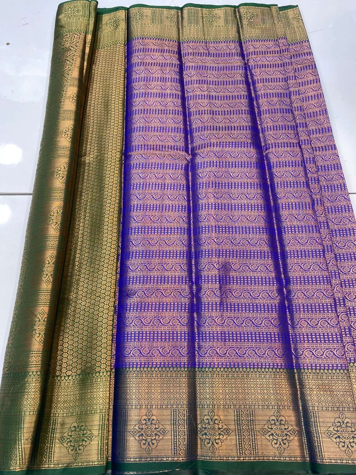 Semi Silk Broket Saree (3403D-R22)