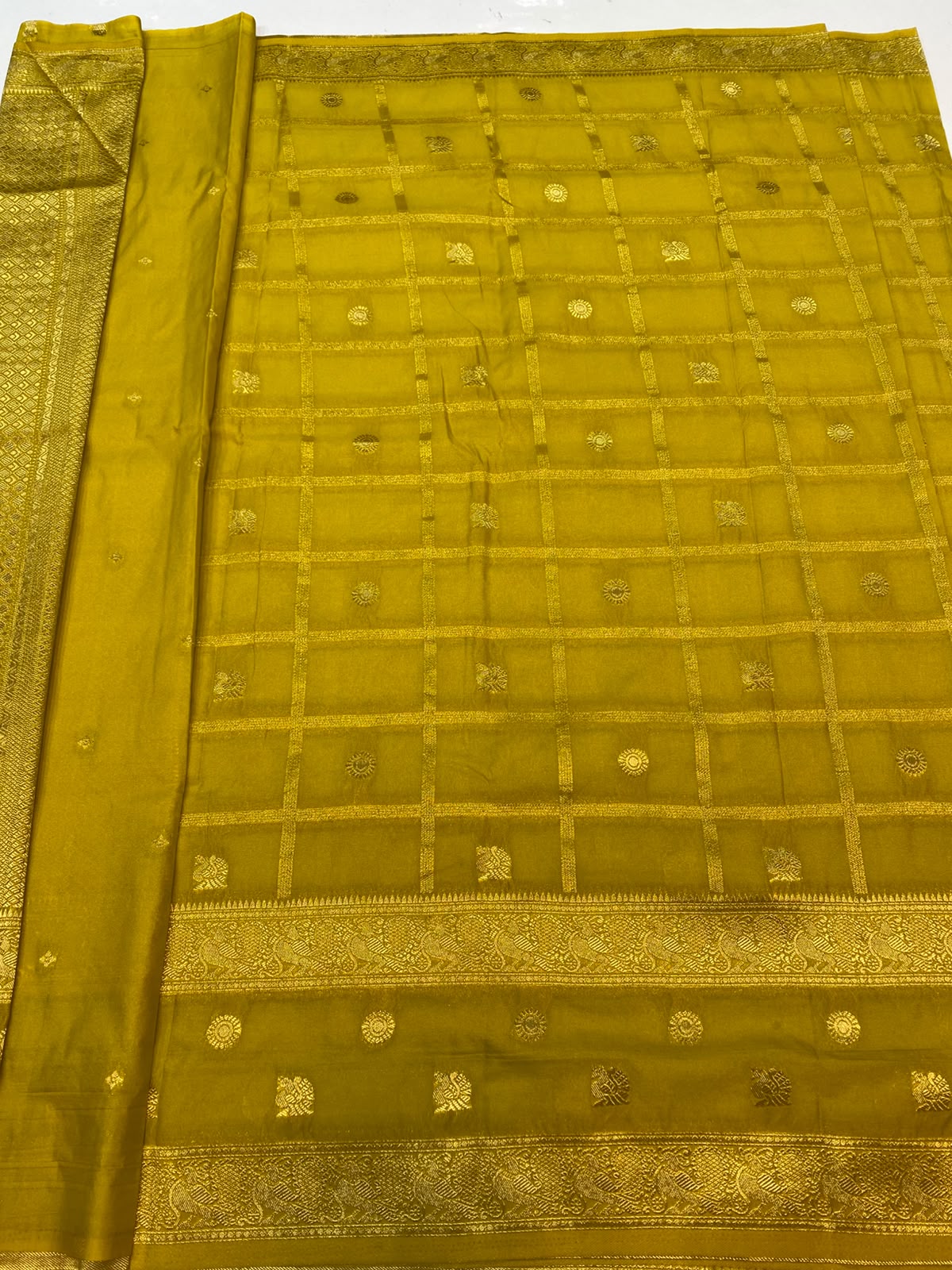 Khaddi Georgette Saree(3500-R17)