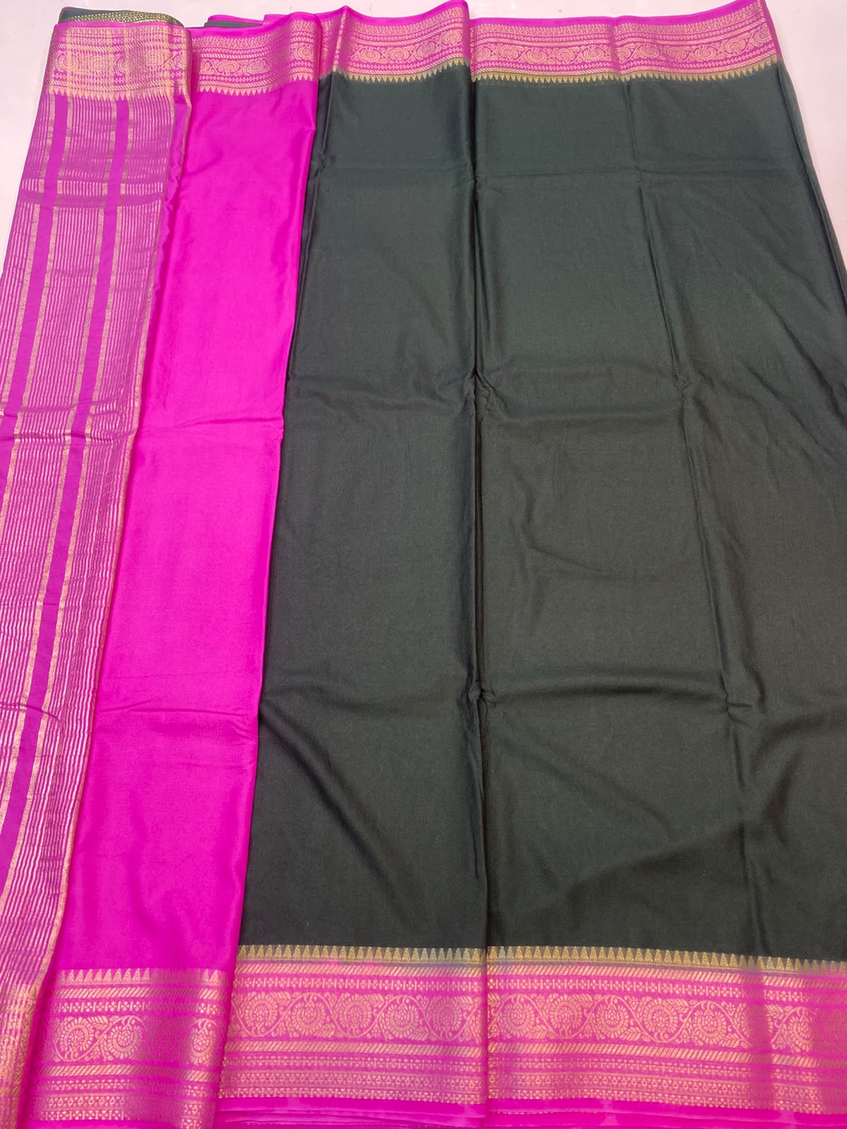 Mysore Crepe Zari Border Saree(35085G-R10)