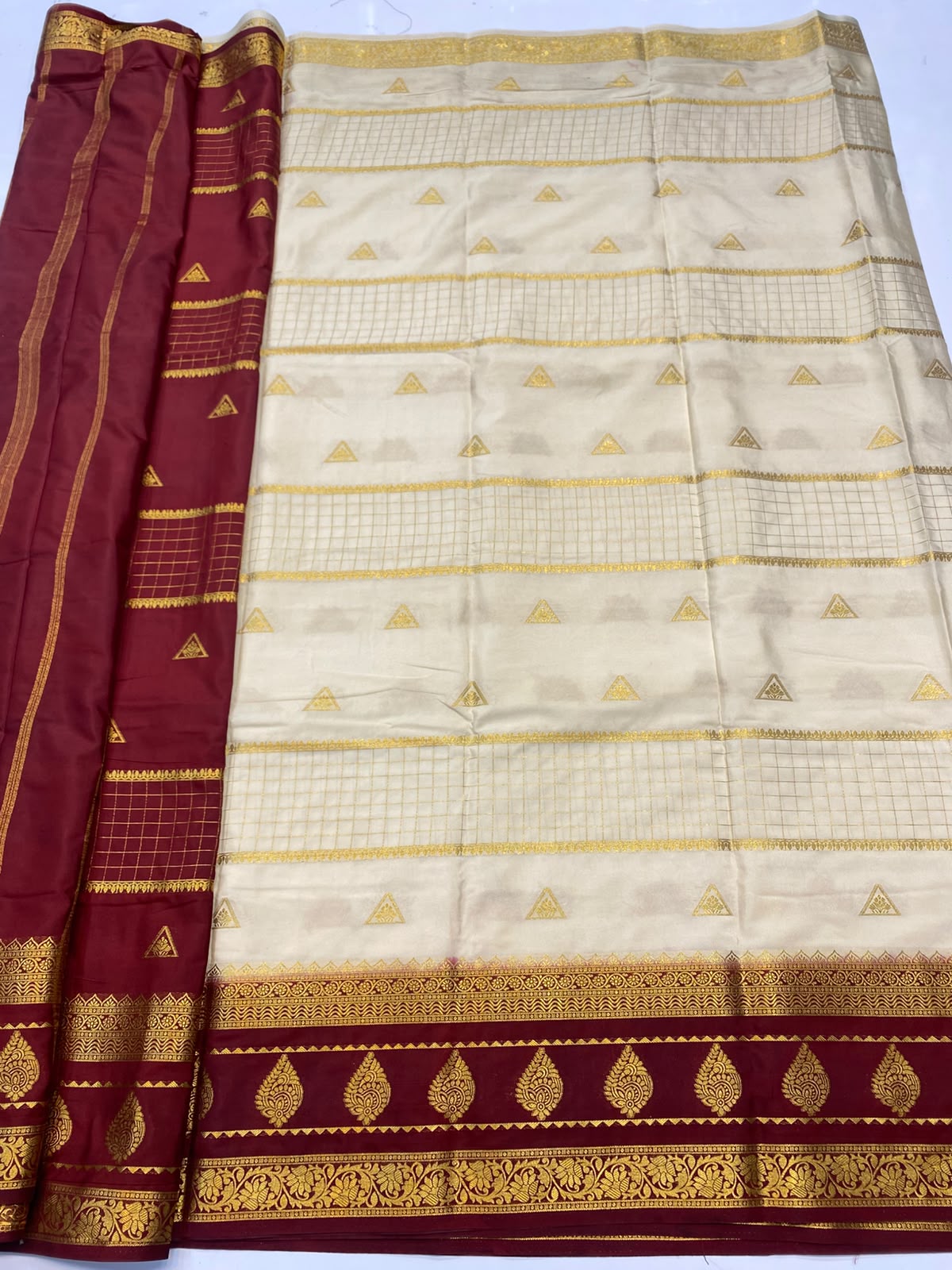 Mysore Chex Butta Saree(3261A-R17)