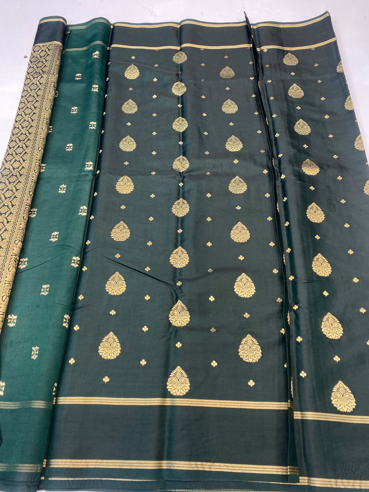 Khaddi Georgette Saree(3779A-R27)