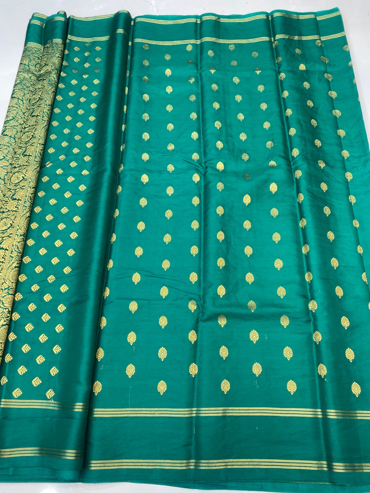 Khaddi Georgette Saree(3779B-R16)