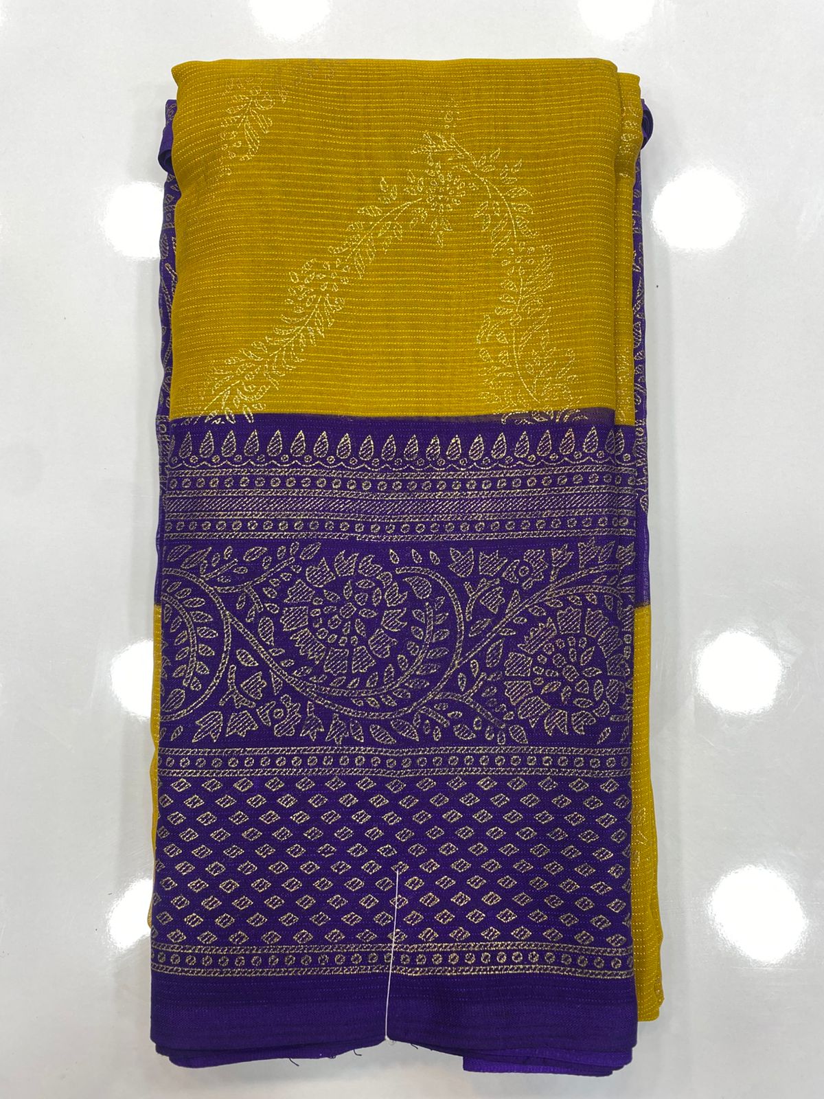 Fancy Georgette Foil Print Saree (3175)