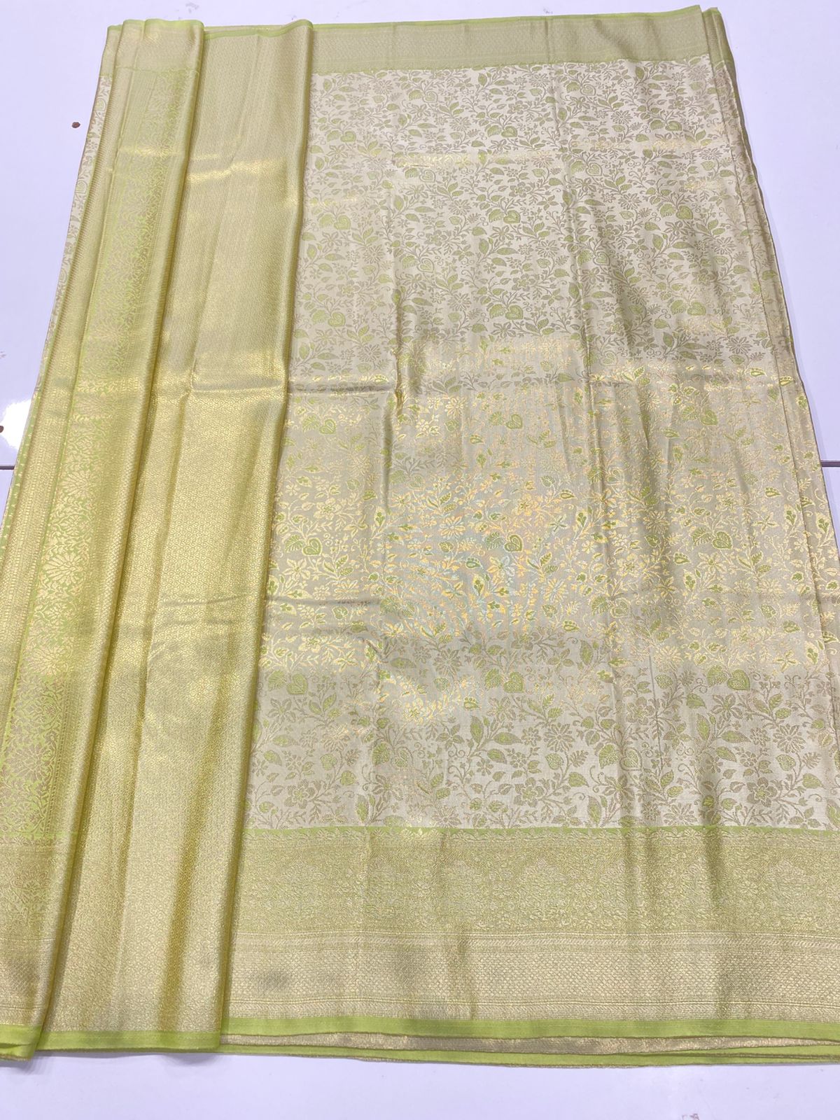 Semi Silk Tissue Broket Satin Saree(3347)
